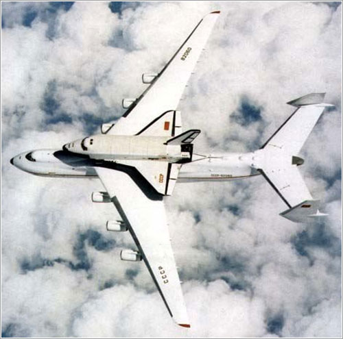 El Buran a lomos de un An-225